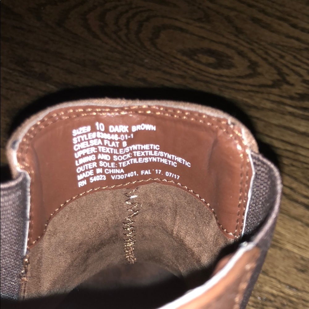 Boot size 10 - Picture 4 of 8